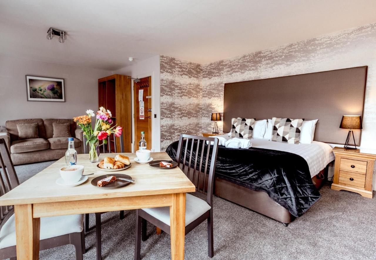 The Tower Gastro Pub & Apartments Crieff Dış mekan fotoğraf